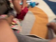 Madre soltera se queda sola en casa y es follada por su amigo 13/16