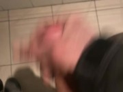 JERKING OFF CUMSHOT WC 6/16