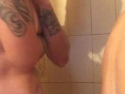 My friend joins me in the shower and gives my pussy a massage 9/16