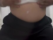 Quiero que alguien se venga en mi boca y mis tetas 6/16