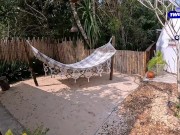 Transando com a peituda no lounge pra todo mundo ver | Fernanda Ribeiro | 9/16