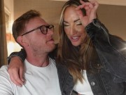 Pre Holiday Hotel Fuck - Jess & Mike Sex Tape (Vlog 1) 2/16