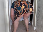 Big juicy fat ass real estate agent cleaning & working from home in short mini dress show property 1/16