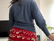 Black Latina Woman Shakes Ass on Music 7/16