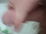 Mi masturbo e sborro pensando alla mia ex 1/16