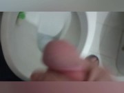 Mi masturbo e sborro pensando alla mia ex 13/16