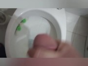 Mi masturbo e sborro pensando alla mia ex 14/16