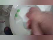 Mi masturbo e sborro pensando alla mia ex 7/16