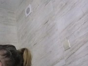 Dorwałam się do jego kutasa w łazience aż się krztusiłam 13/16