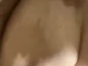 شرموطة 💆🏻‍♀️ مصرية خاينة 🇪🇬🔥 تتناك من بتاع العيش 🍆 قبل ما جوزها 👴🏽 الخول يرجع من الشغل 15/16