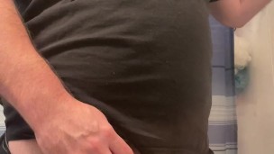 A good pee after a good cum