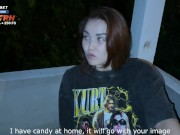 Нефорка Отсасывает Жирный Член Первому Встречному и Даёт Обкончать Попку 2/16