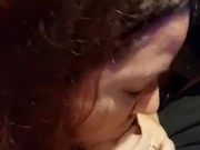 Madame sait comment occuper monsieur pendant les réunions 5/16