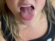 MILF Wearing Her Cum Bib Receives Big Facial After Sucking Big Uncut Cock! Onlyfans Snookybaby28 8/16