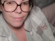 Chica se toca hasta correrse 3/16