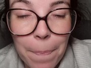 Chica se toca hasta correrse 5/16