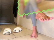 Goddess Chloe Red Lips Humiliation Task 14/16