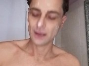 Faccio la barba e vi parlo di pompe e donne 15/16