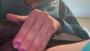 Ashley‘s first leaking cage experience(2