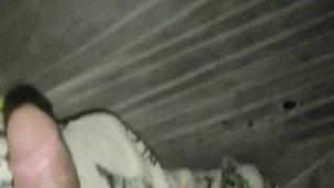 Masturbando en el cuarto