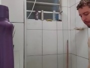 Bath at a friend's house. 1/16