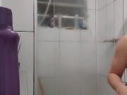 Bath at a friend's house. 15/16