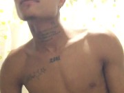 Flaco En Forma Se Masturba En La Casa De Su Amigo 1/16