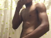 Flaco En Forma Se Masturba En La Casa De Su Amigo 10/16