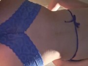 Me excita que me vean para finalizar masturbarme 13/16