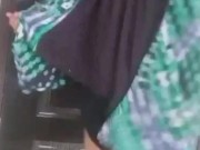 Afghanistani Stepsister orgasm cuckold 9/16