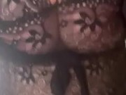 Il mio figliastro mi mette il cazzo tra le tette 💦🔥 6/16