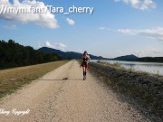promenade exhibe au bord de l'eau (public flashing) 1/16