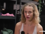 Ersties - Nina J verwöhnt ihren perfekten Körper mit einem heißen Workout 8/16