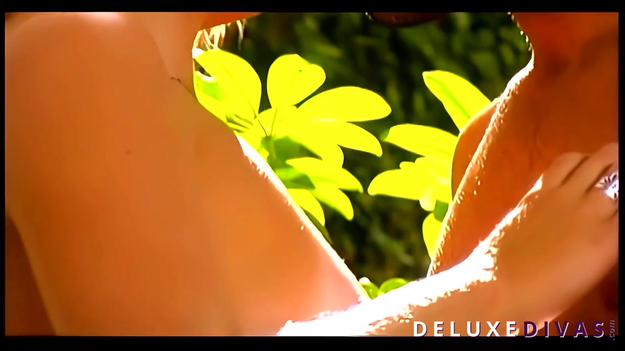DELUXEDIVAS - JOIN Today and Start Interacting with LIVE ...