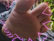 I'm showing you my delicious soles. 15/16