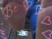 Relaxing soles and some wrinkled soles. 8/16