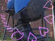 Showing how to play with boots. 6/16