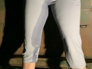 Babe drenches her yoga pants behind dumpster 14/16