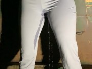 Babe drenches her yoga pants behind dumpster 6/16