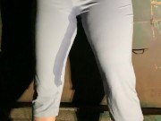 Babe drenches her yoga pants behind dumpster 9/16