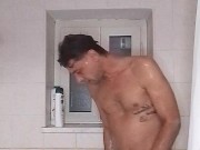 Piscio Canto rap (SALMO) faccio la doccia e vi parlo di donne 4/16