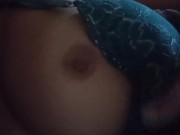 mostrando os peitos de manhã cedo 16/16