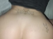 Compartiendo la cama con mi hermanastra en las vacaciones 8/16