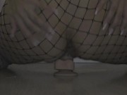 Pido que me grabe a mi hermanastro mientras me toco y monto mi polla 15/16