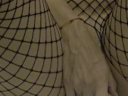 Pido que me grabe a mi hermanastro mientras me toco y monto mi polla 6/16