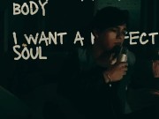 Horny Argentinian sings “Creep” by Radiohead. 6/16