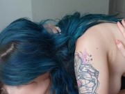 On baise avec notre gode quand notre coloc n'est pas là - Lesbienne Française Québécoise baise hard 2/16