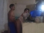 Empleada follada en la cocina por su jefe 10/16