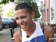 Ersties - Darling Daisy Plays With Her Pussy Outside 4/16