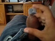 Me empecé a exitar en la sala y... 2/16